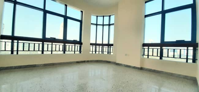 Hot offer 2bhk Apt 45k 4 payments central ac at near al wahda mall