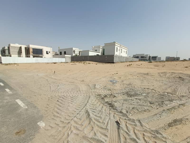 BIG LAND FOR SALE IN HOSHI BIG LAND FOR SALE IN HOSHI