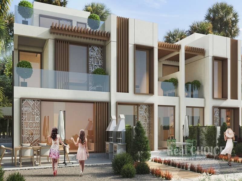 Extra Luxurious Townhouse with Easy Payment Plan | High-end Amenities | By the Lagoon