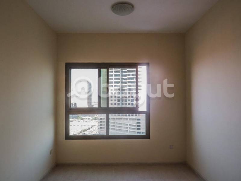 Brand new Spacious 3 bedroom apt for sale in Paradise lakes Towers Direct from Landlord