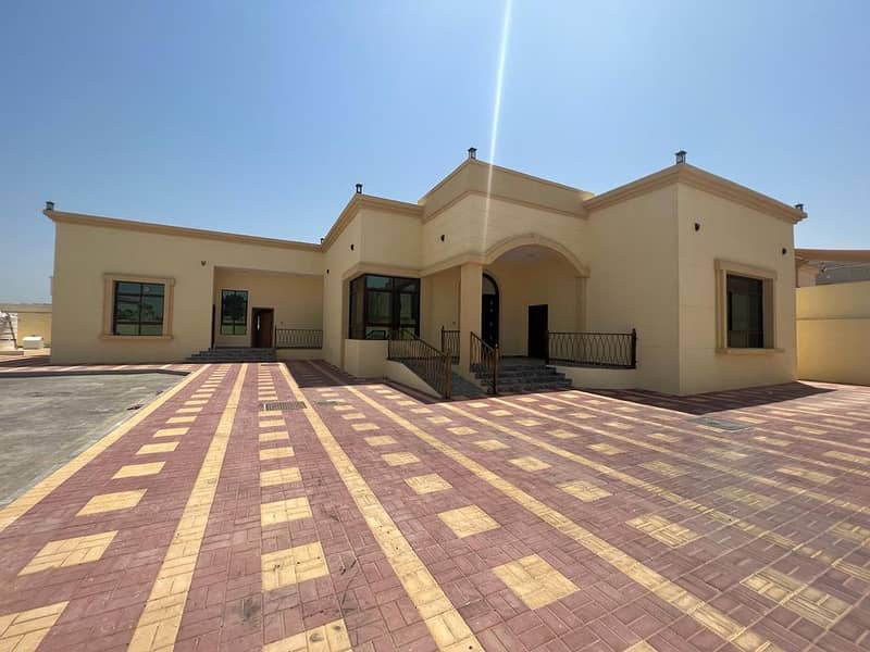 فيلا للايجار بالظيت الجنوبي / راس الخيمة فيلا للايجار بالظيت الجنوبي / راس الخيمة