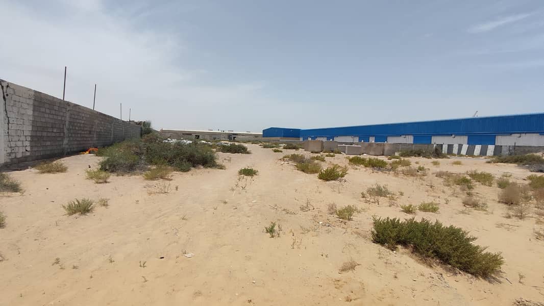 For sale land in Emirates Industrial City (Al Hanoo) in Sharjah - The land is on an area of 100,000 feet, equivalent to 10,000 meters For sale land in Emirates Industrial City (Al Hanoo) in Sharjah - The land is on an area of 100,000 feet, equivalent to 10,000 meters