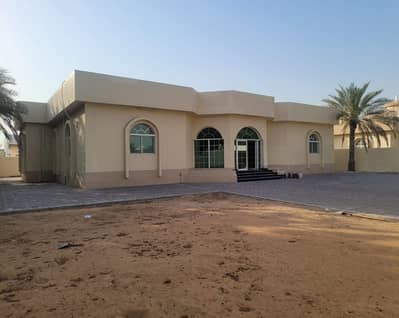 Gruond Floor villa Avalable For Rent Al Hamdiah Ajman 4 Bedrooms Hall Majlis maidroom