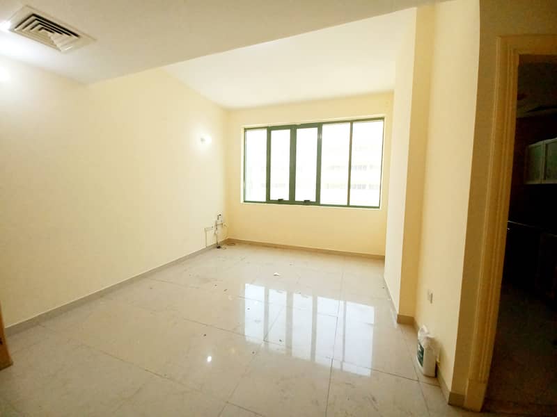 Specious 1 Bedroom hall apartment with 2 Baths and wardrobes and central ac for 38k