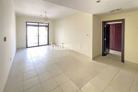 1 Bedroom Flat for Rent in Downtown Dubai, Dubai - Unfurnished | Chiller Free | Great Location