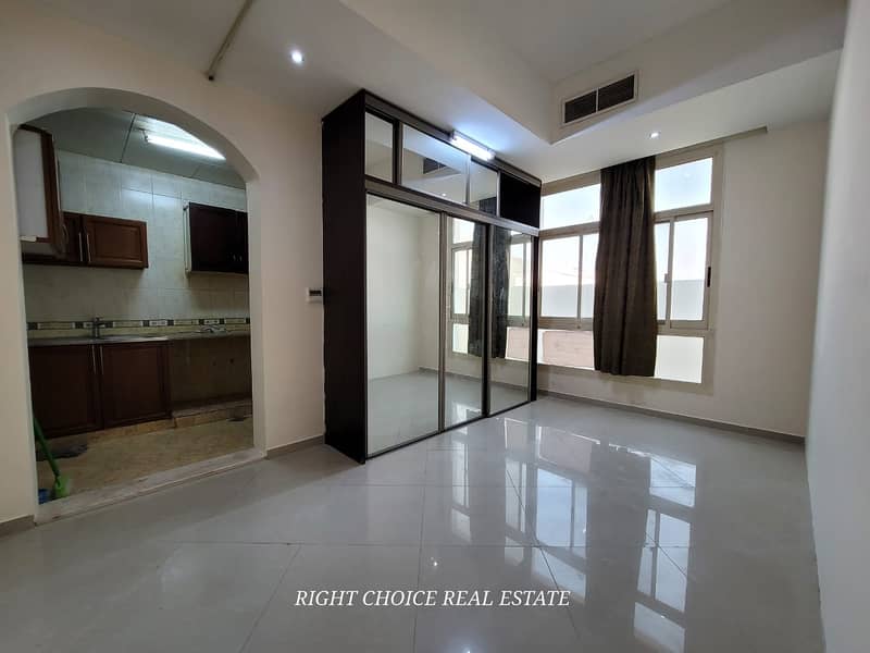 Hot Offer!!  One Bedroom Hall With  Separate Kitchen / Wardrobes / Nice Full Washroom / Well Finishing / Only 28k