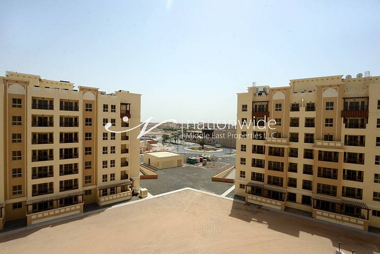 Outstanding 3BR Apartment w/ Huge Layout