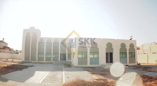5 Bedroom Villa for Rent in Al Bahia, Abu Dhabi - Pvt. Entrance 5+M villa|3 Majlis+Driver| 5 Bedroom Villa for Rent in Al Bahia, Abu Dhabi - Pvt. Entrance 5+M villa|3 Majlis+Driver|