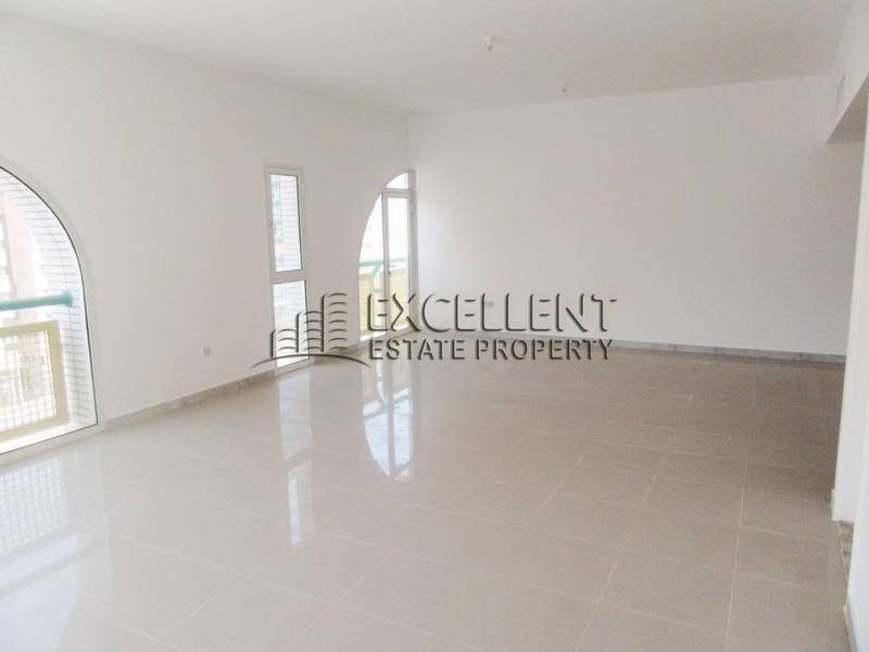 Huge 3 BR Flat with Maids Room in Al Falah St.