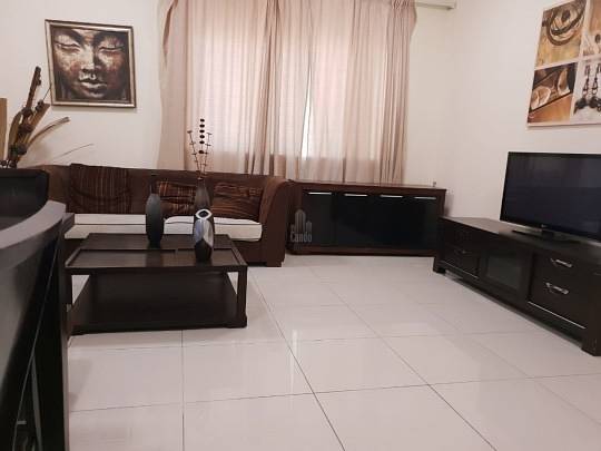 Spacious Fully Furnished 