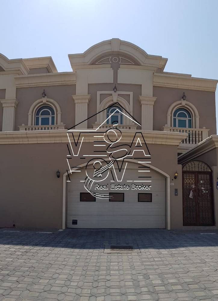 6M Bed W/Driver room/Private Entrance and Pool/ Garage