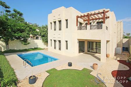 Private Pool | Stunning Golf Course View Private Pool | Stunning Golf Course View