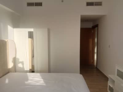 Lavish & Fully Furnished 1bhk Apartment With Kitchen Appliances & Balcony 64k