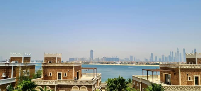 2 Bedroom Apartment for Sale in Palm Jumeirah, Dubai - View