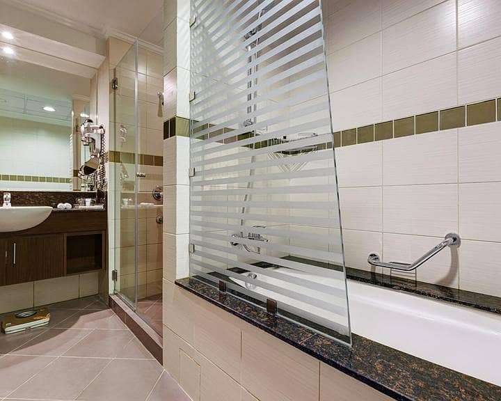 8 Walkin Shower and Bath Tub