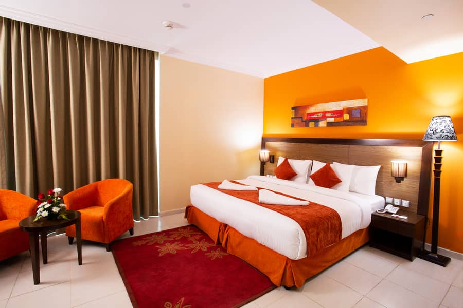 2 King Size Bed Room