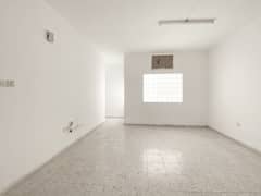 2 BHK | Prime Location | Naif Road | No Commission