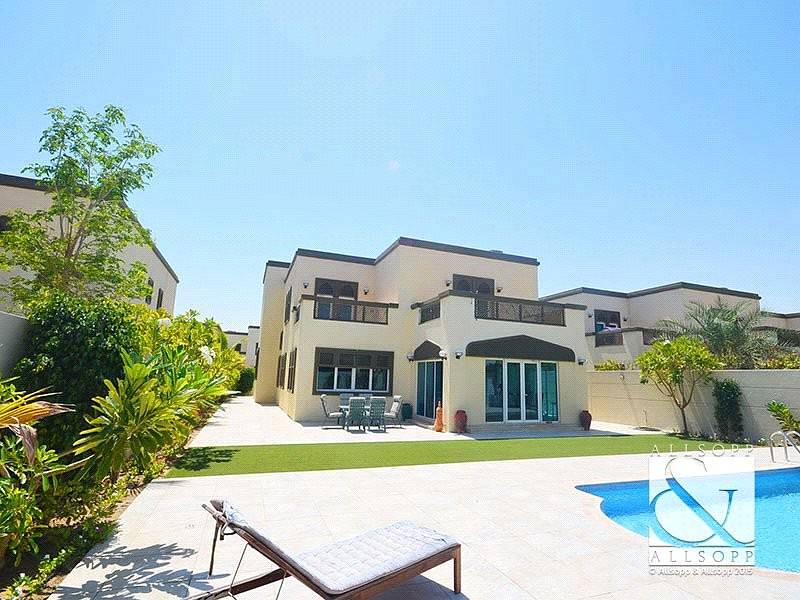 Best Location | 4 Bedroom | Private Pool