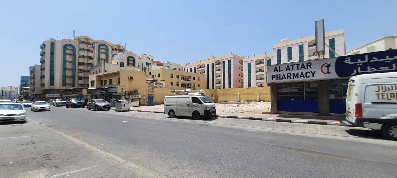 For sale residential and commercial land in Al Nakheel1 very special location