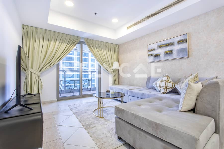 Spacious & Fully-furnished 1 Bedroom Apartment Spacious & Fully-furnished 1 Bedroom Apartment