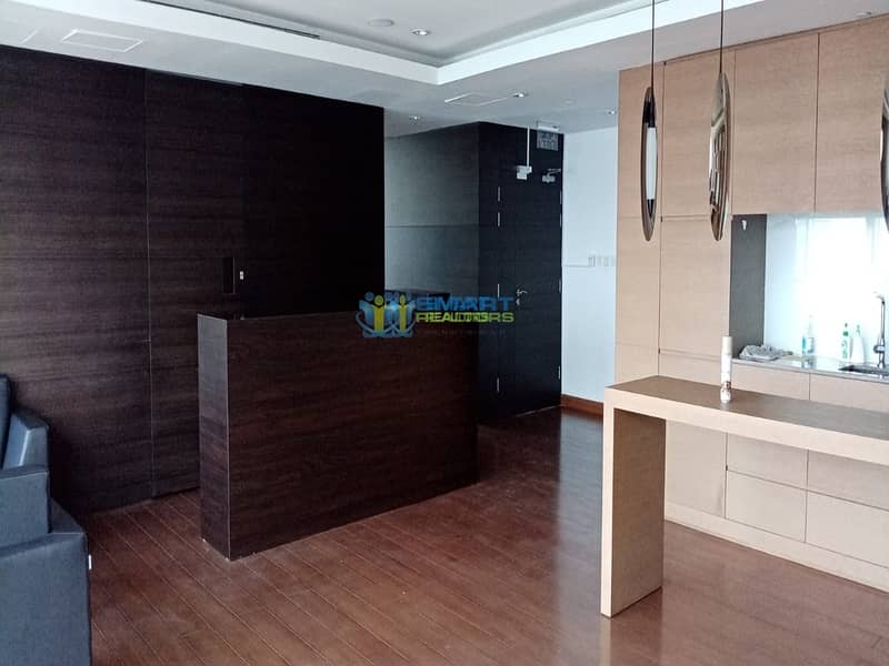 Jumeirah Lake Towers (JLT)，JLT Cluster X (Jumeirah Bay Towers)，Jumeirah