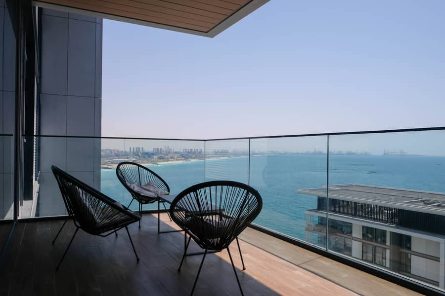 Lovely 1 bedroom with sea view