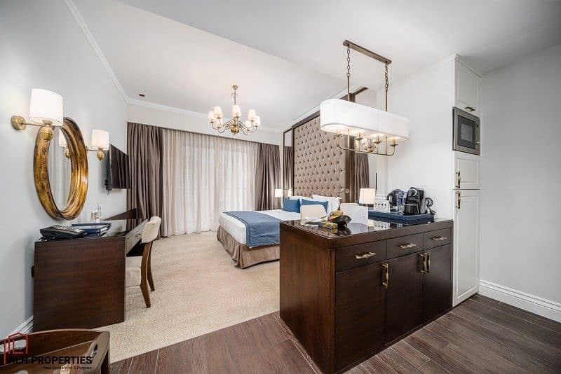 Deluxe Studio | Serviced | Palm Views | Bills Incl Deluxe Studio | Serviced | Palm Views | Bills Incl