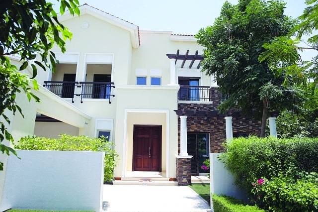 Directly From Emaar Pay 16,000 per month and own a villa with 8% ROI