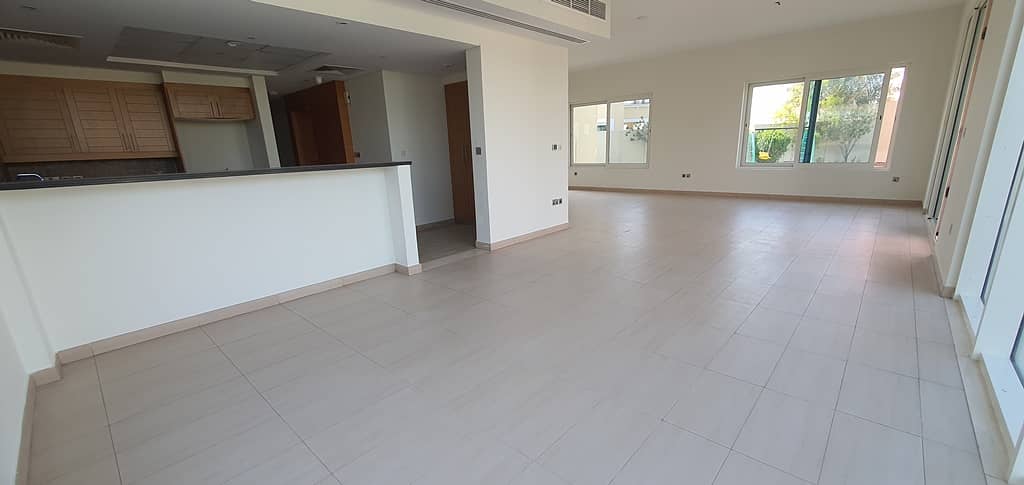 LEGACY NOVA | 4 BEDROOMS | FACING JUMEIRAH ISLANDS | VACANT LEGACY NOVA | 4 BEDROOMS | FACING JUMEIRAH ISLANDS | VACANT