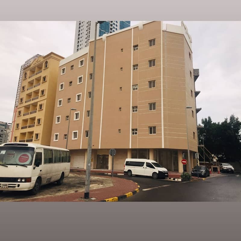 Commercial building, ground floor, 5 floors, Ajman, Al Nakheel 2, second piece of Ajman Corniche, age, new year, area of 3,700 square feet, consisting Commercial building, ground floor, 5 floors, Ajman, Al Nakheel 2, second piece of Ajman Corniche, age, new year, area of 3,700 square feet, consisting