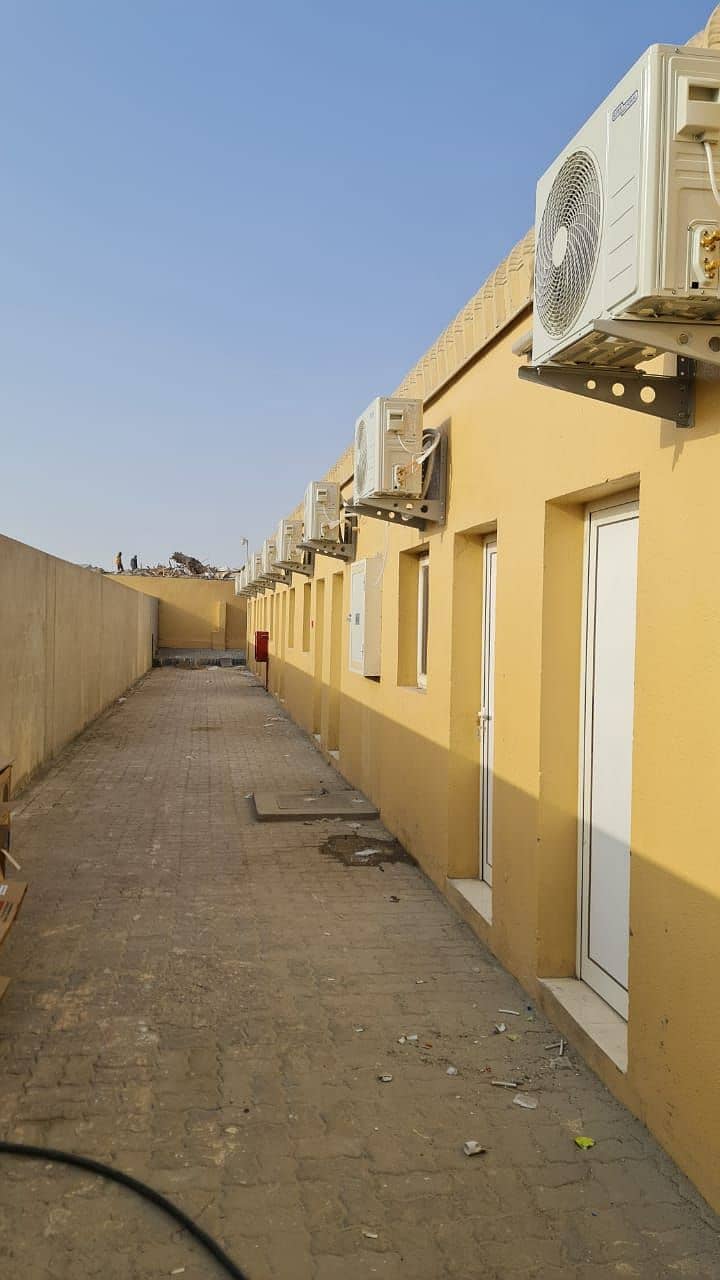 For Sale land  in Sharjah / Sajaa witj total in com 300 thousand dirhams