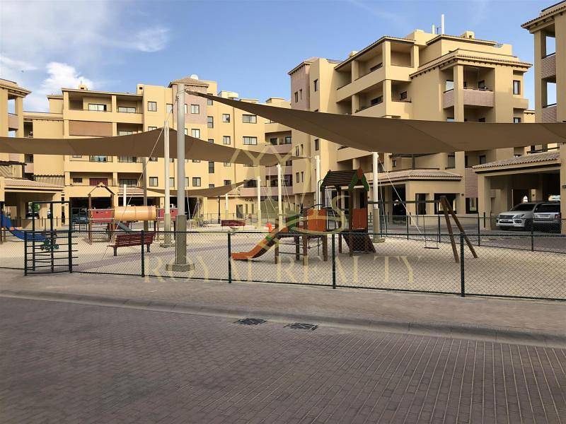 2BR Apt w/ 5% Cash Back with No Commission 2BR Apt w/ 5% Cash Back with No Commission