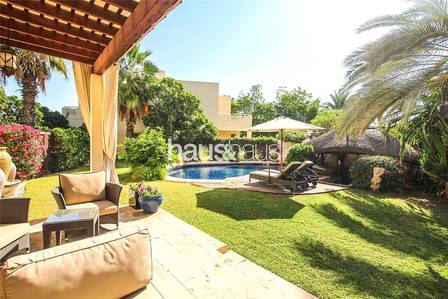 6 Bedroom Villa for Sale in The Meadows, Dubai - Huge Plot | Lovely Garden | Private Pool 6 Bedroom Villa for Sale in The Meadows, Dubai - Huge Plot | Lovely Garden | Private Pool