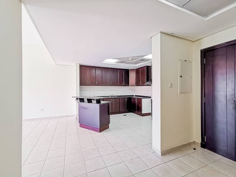 TWO BEDROOM AVAILABLE FOR RENT NEAR TO METRO TWO BEDROOM AVAILABLE FOR RENT NEAR TO METRO