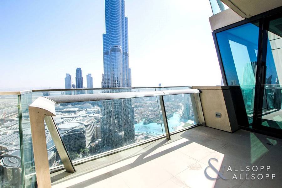 Burj Khalifa View | Maid's Room | 3 Bedroom