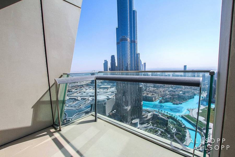 Burj Khalifa View | Maid's Room | 3 Bedrooms