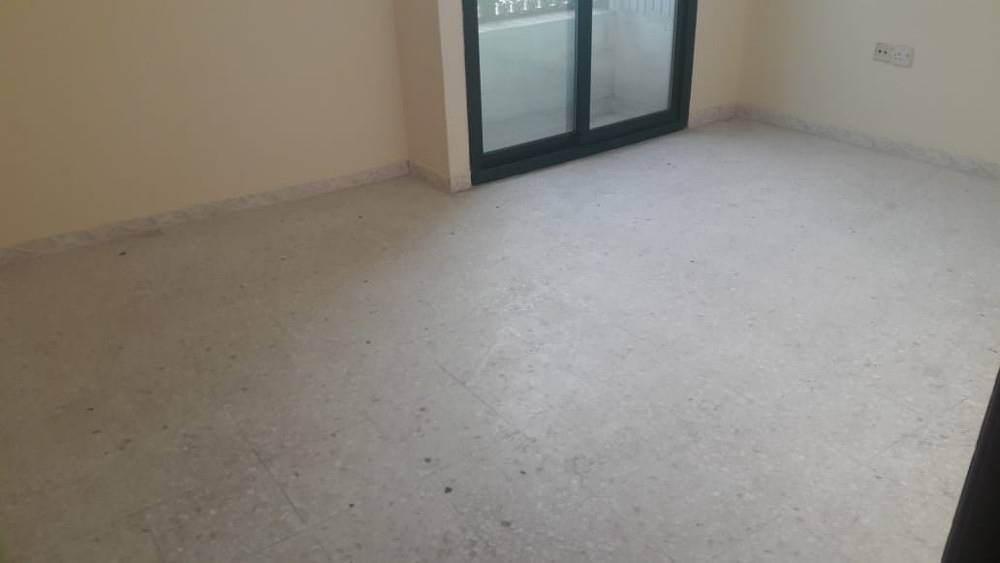 OFFER!!! 2bhk 50k Central A. C Central Gas payment 4 in Delma Street