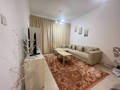 شقة 1 غرفة نوم للايجار في النعيمية، عجمان - مفروش مذهل 1 BHK للايجار (شهري) في برج المدينة ، عجمان . . . . . . .