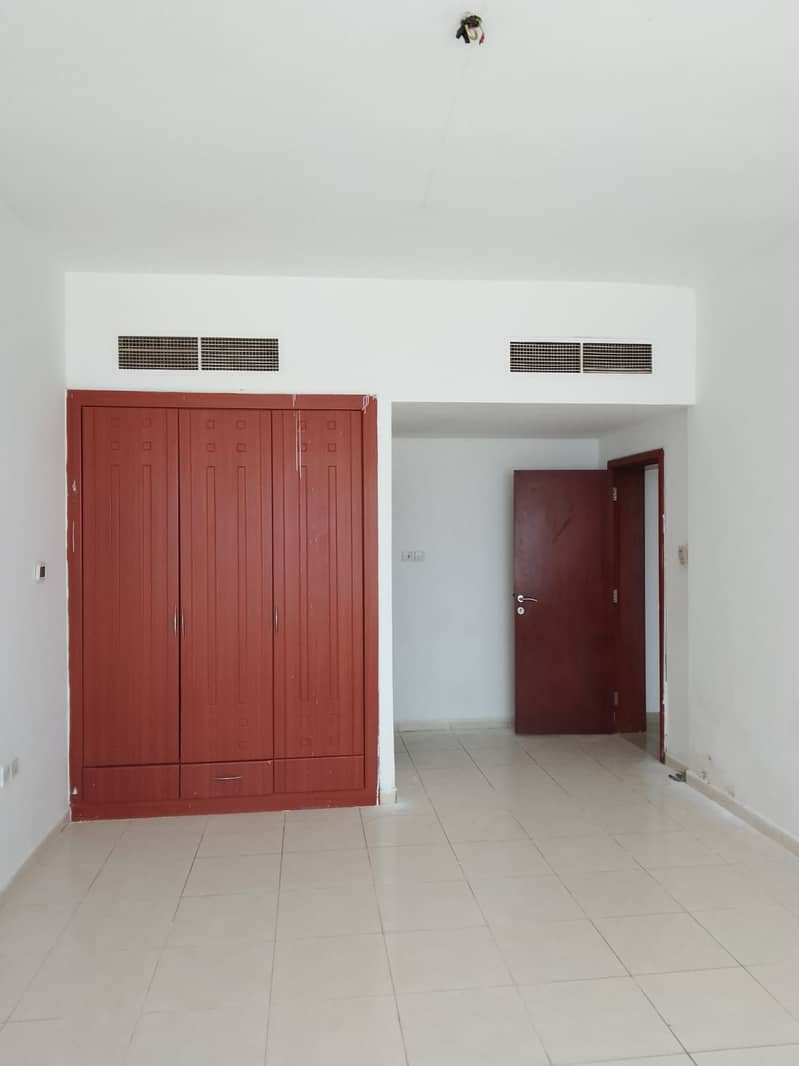 2 BHK FOR RENT IN HORIZON TOWER FULL SEE VIWE
