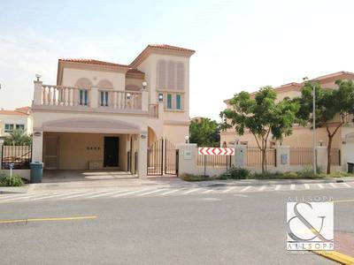2 Bedroom Villa for Sale in Jumeirah Village Triangle (JVT), Dubai - Owner Occupied | Maids Room | Good Location 2 Bedroom Villa for Sale in Jumeirah Village Triangle (JVT), Dubai - Owner Occupied | Maids Room | Good Location