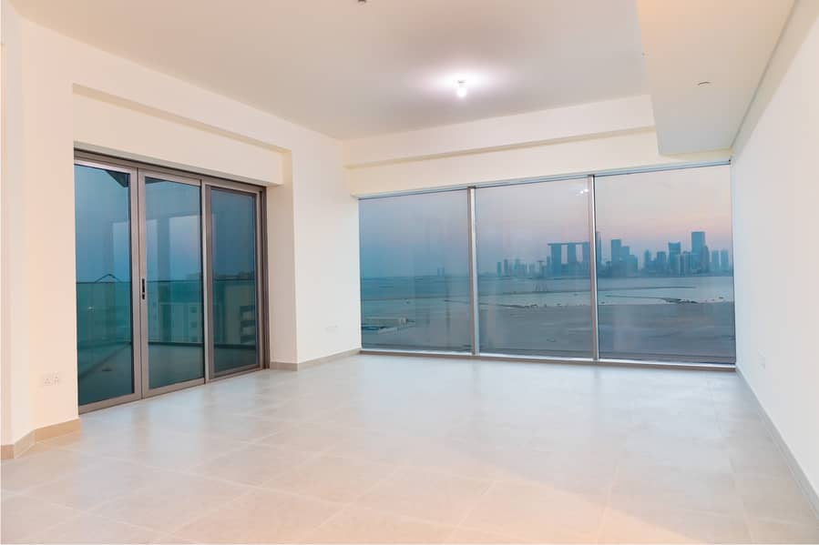 Spacious, Bright and Well-Designed Apartment! Spacious, Bright and Well-Designed Apartment!