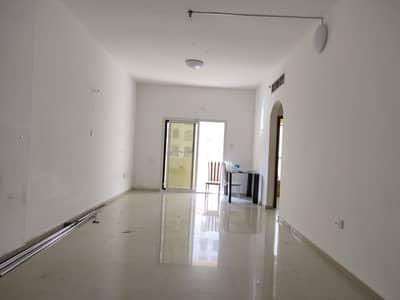 Spacious 1BR Apartment Balcony Parking free 33k. . .