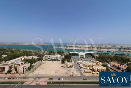 2 Bedroom Flat for Rent in Tourist Club Area (TCA), Abu Dhabi - Spacious 2Bedroom + Maid's room | Sea View