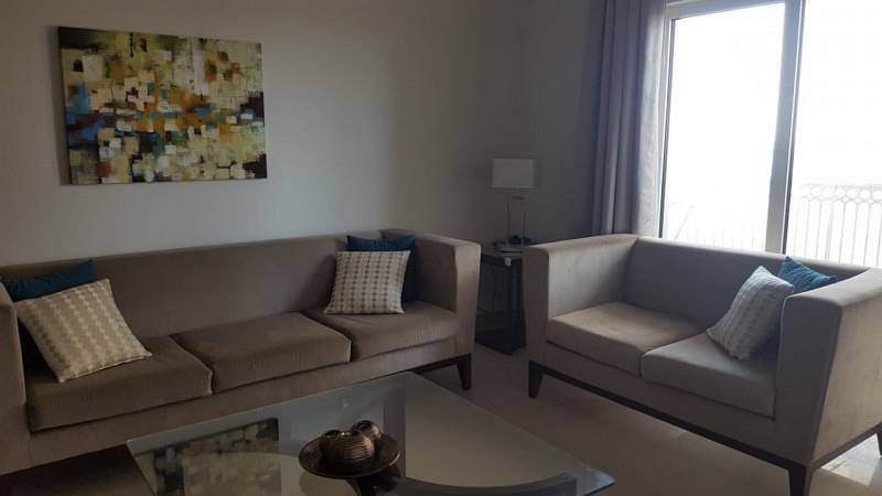 FULLY FURNISHED|POOL VIEW|2 BR|SPACIOUS
