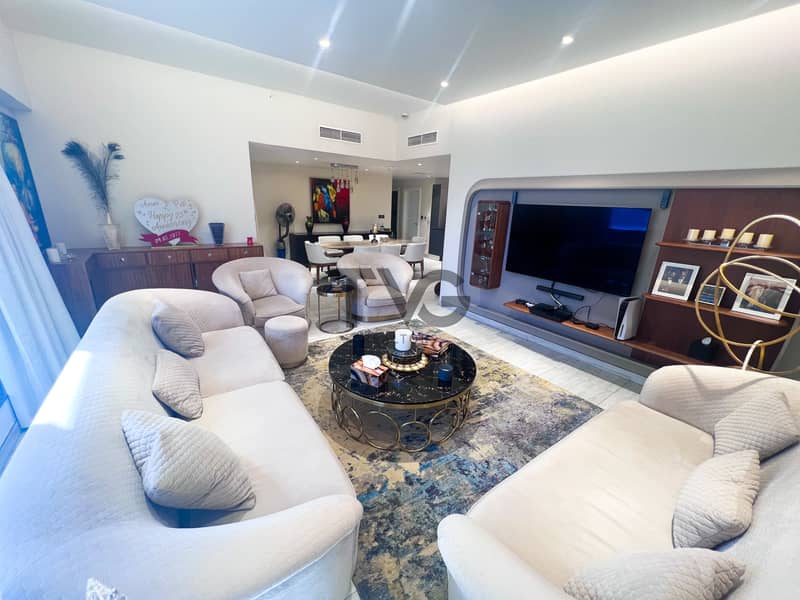 LUXURY FURNISHED | PET FRIENDLY | GREAT AMENITIES LUXURY FURNISHED | PET FRIENDLY | GREAT AMENITIES