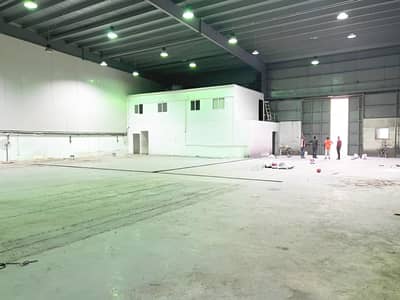 Warehouse for Rent in Mussafah, Abu Dhabi - 720 SQM Warehouse for RENT at Musaffah Industrial Area