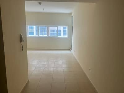 2 Bedroom Flat for Rent in Al Sawan, Ajman - 2 Bedroom with parking for Rent in Ajman One Tower