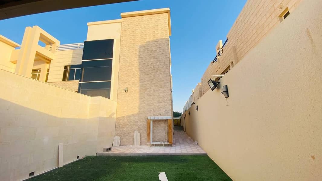 5 Master Br Villa including Water & Electricity | Brand New in Al Khabisi 5 Master Br Villa including Water & Electricity | Brand New in Al Khabisi
