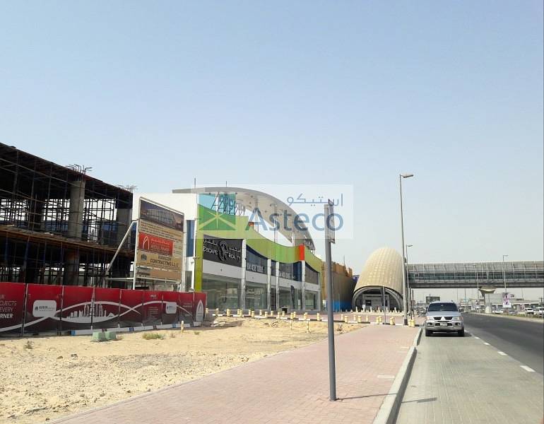 Brand New Showrooms facing Sheikh Zayed Road directly