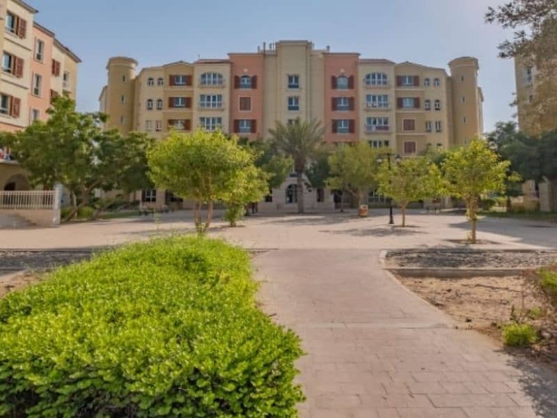 位于探索花园街区，大富豪综合公寓，210号楼 的公寓 38500 AED - 6824581